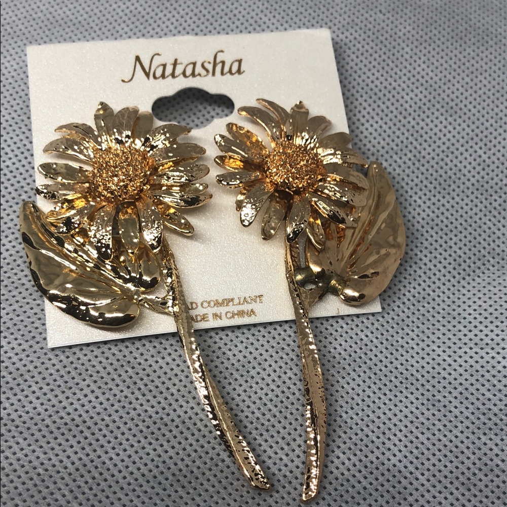 Natasha Couture hammered gold tone oversized sunflower and stem earrings new